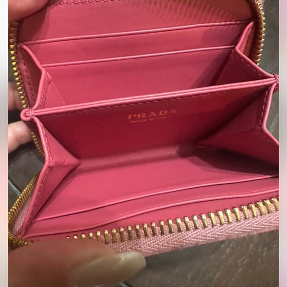 Prada Blush Pink Leather Bow Wallet - Picture 8 of 8